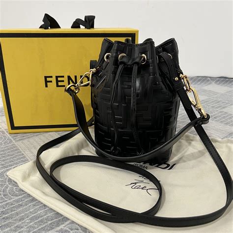 fendi ハンドバッグ